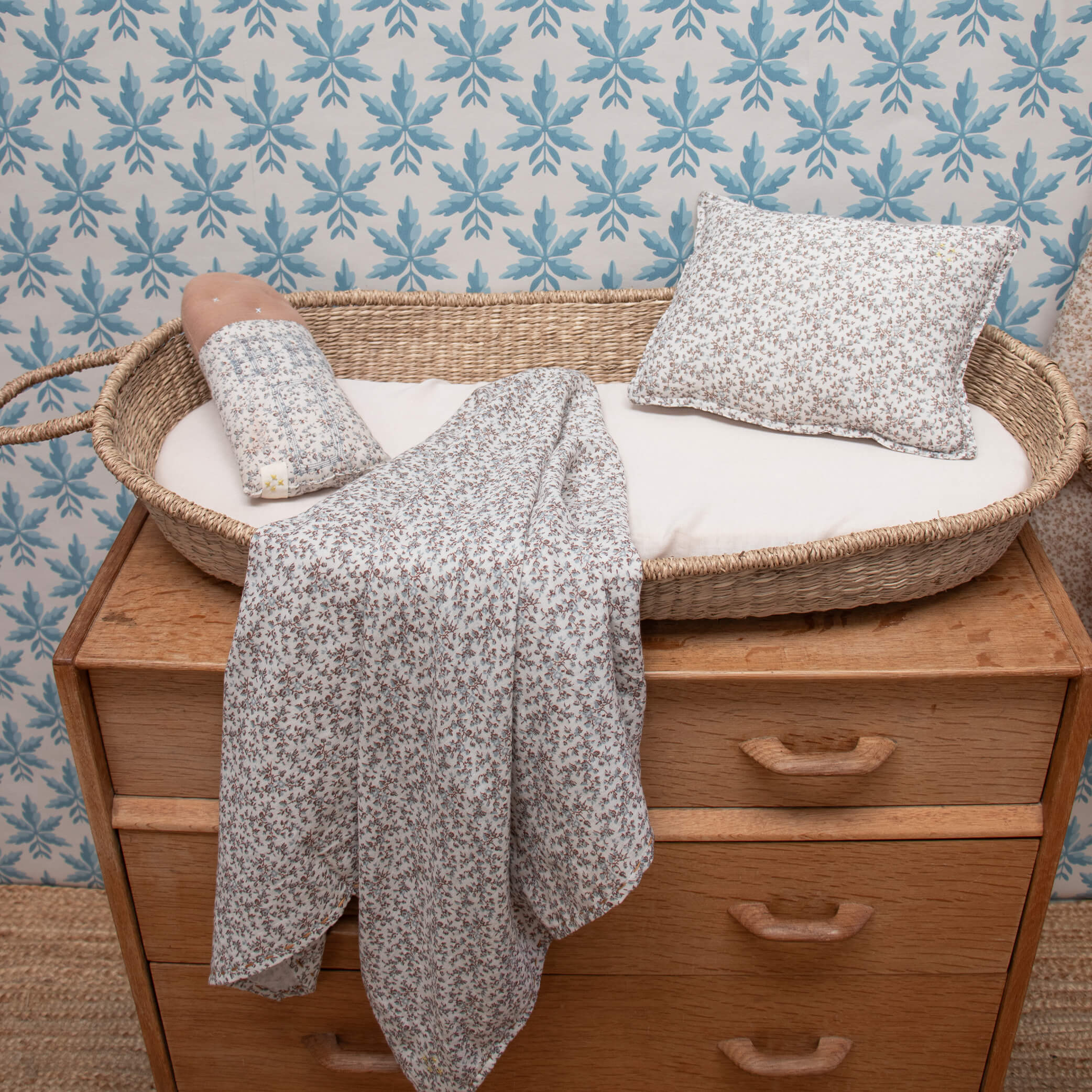 Single Layer Gauze Swaddle Blanket - Colette