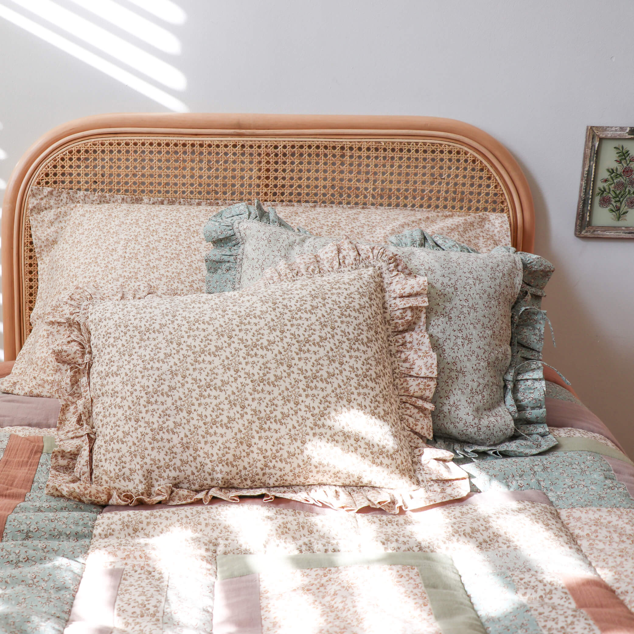Gabrielle Floral Pillowcase