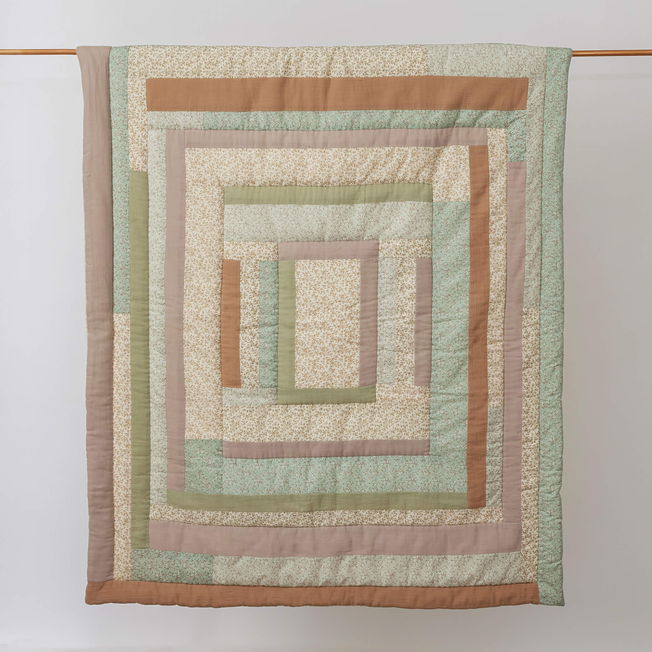 Junior Floral Patchwork Quilt