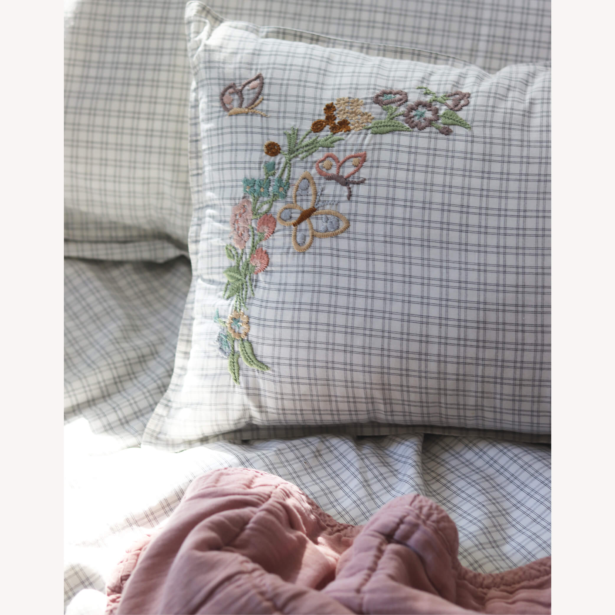 Grid Check Pillowcase