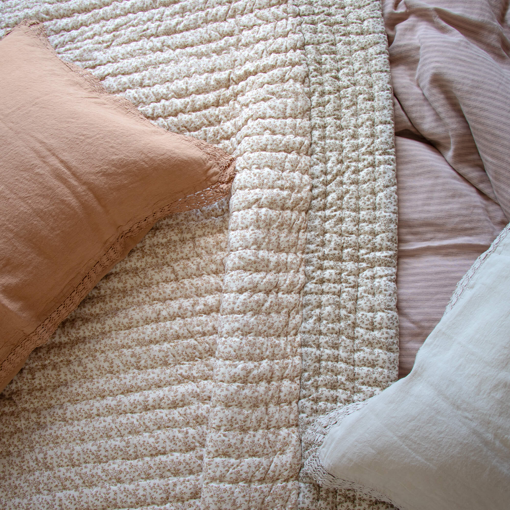 Washed Linen Cotton Oxford Pillowcase with Lace Edge - Soft Terracotta