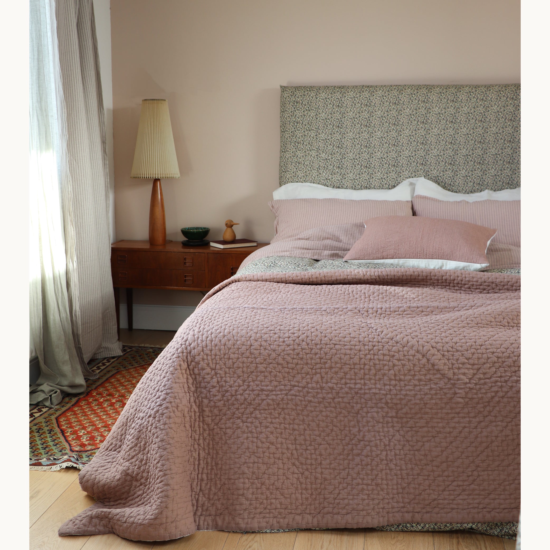 SECONDS Kantha Cross Blanket - Vintage Rose/China Clay