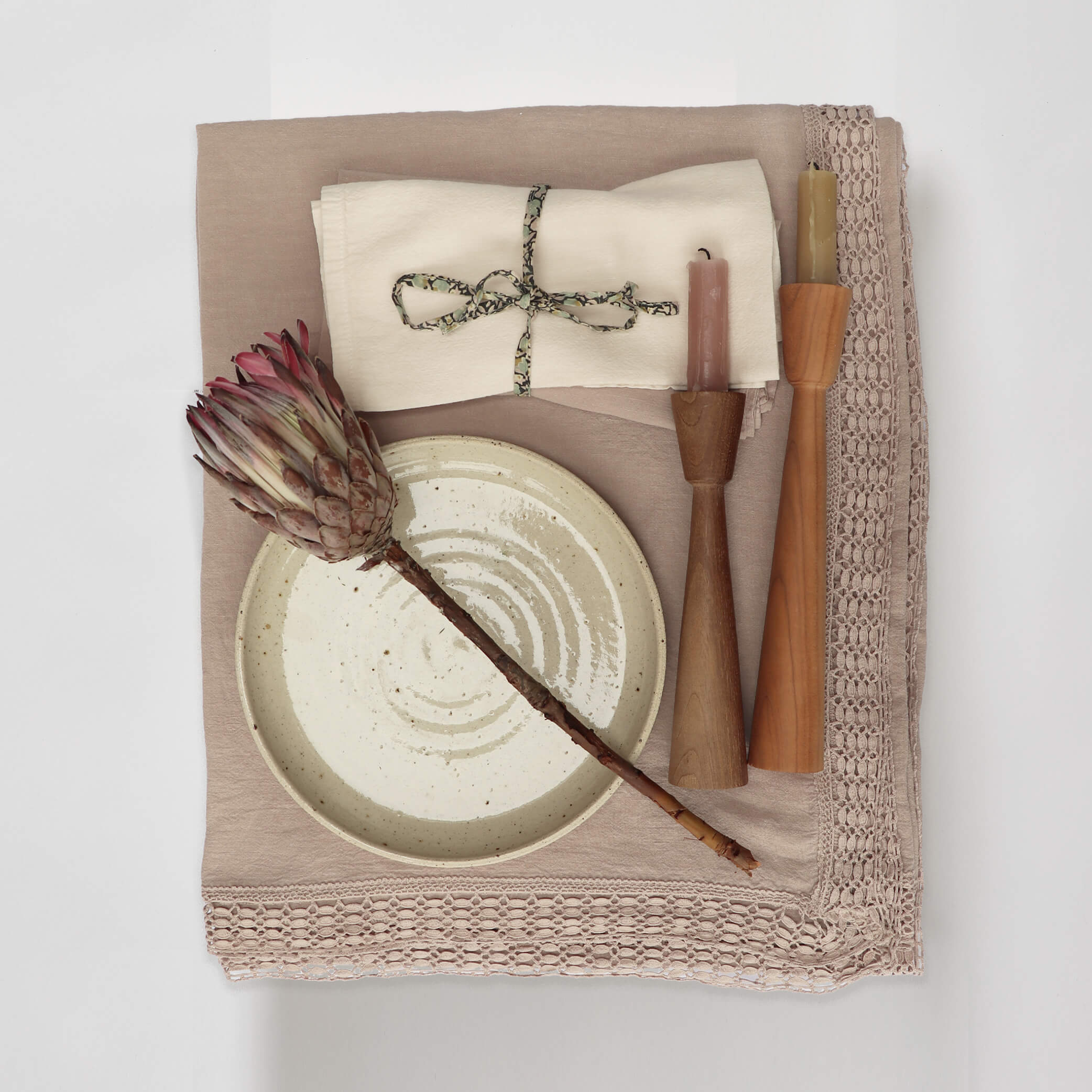 Washed Linen Cotton Tablecloth with Lace edge - Vintage Rose