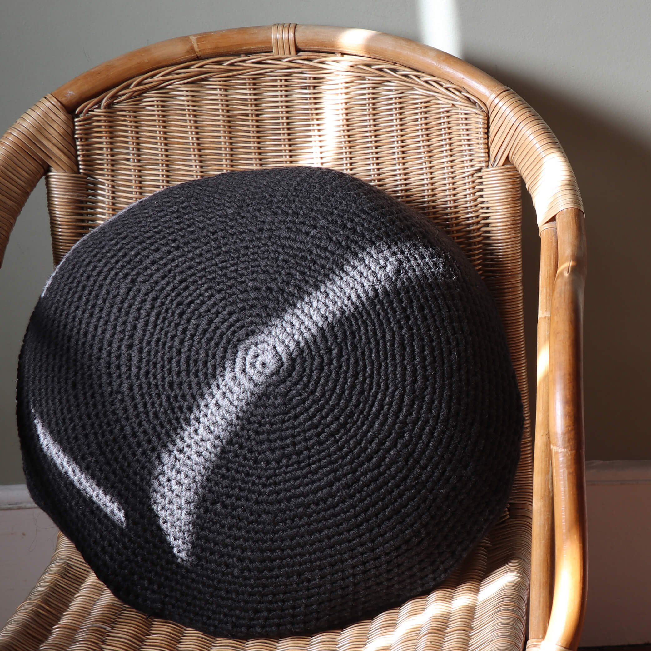 Crochet Circular Wool Cushion - Dark Graphite