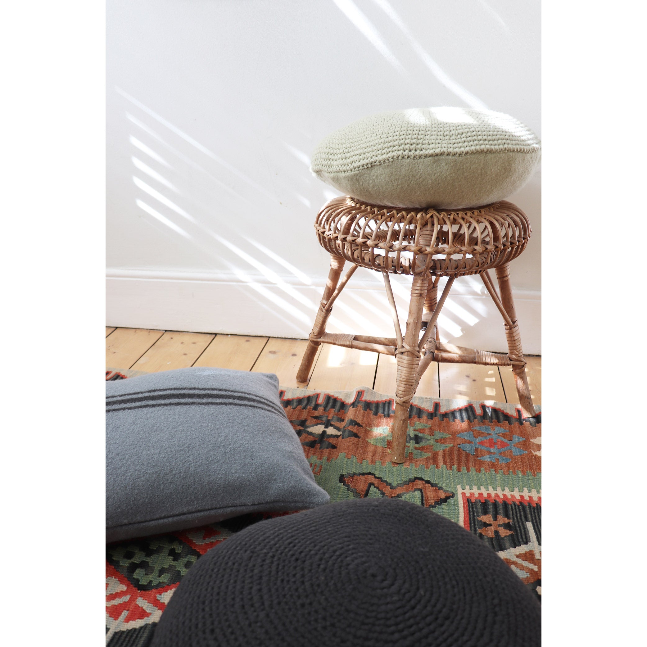 Crochet Circular Wool Cushion -Celery