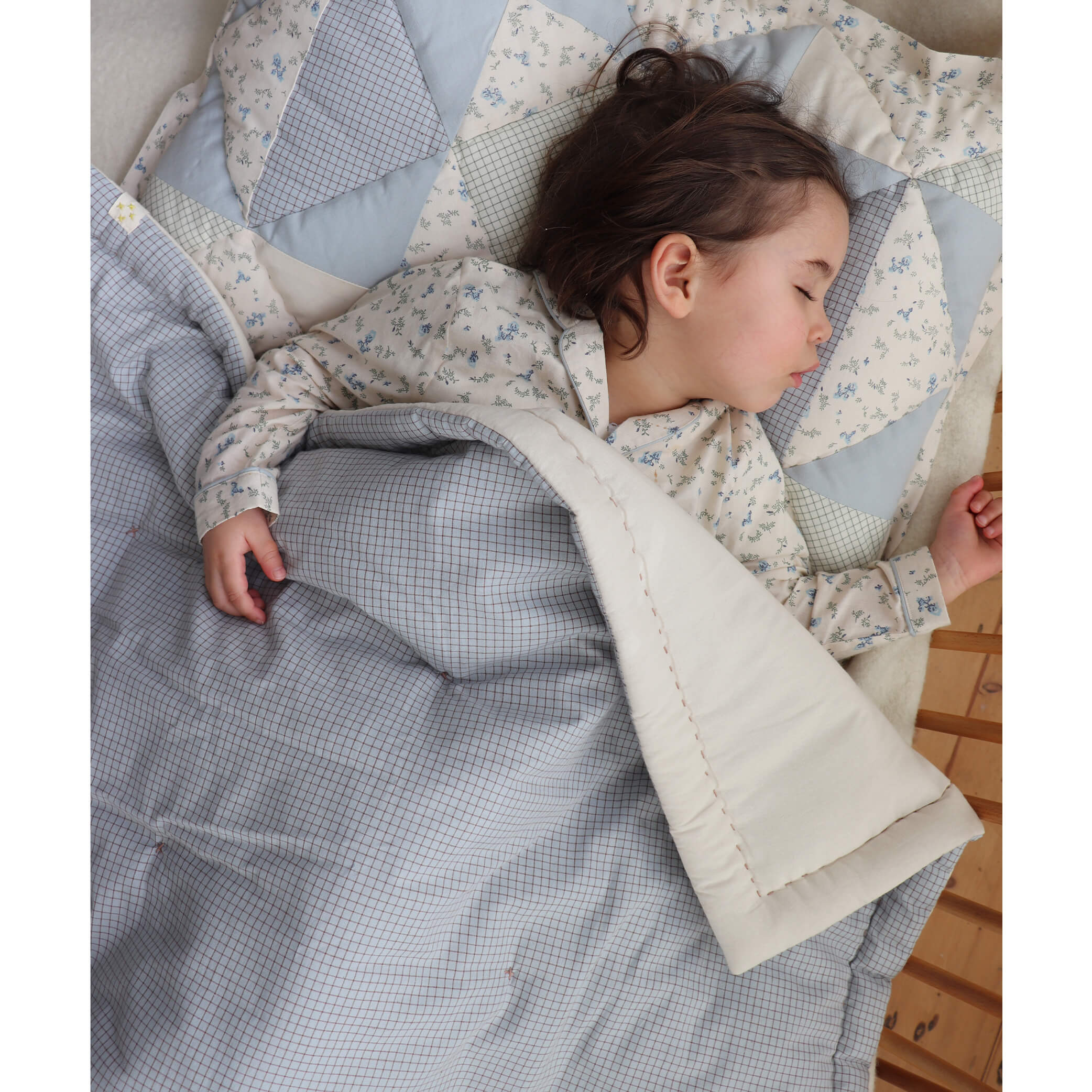 Reversible Light Blue + Coco Check Cot Blanket