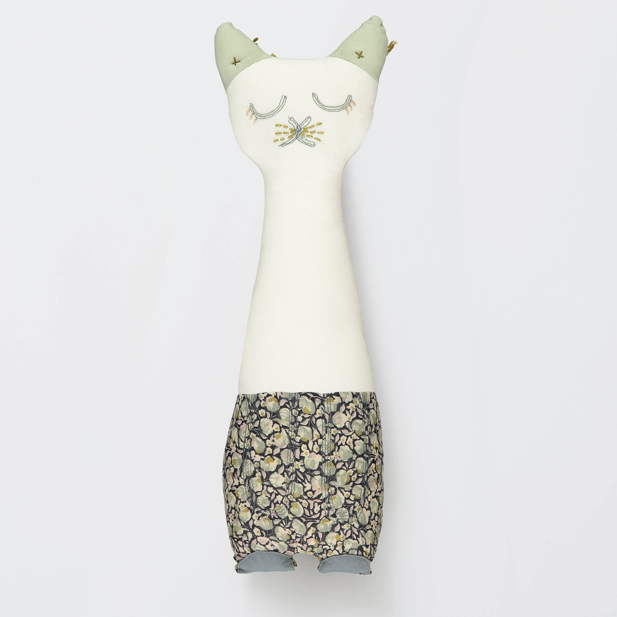 Tall Lucia Cat