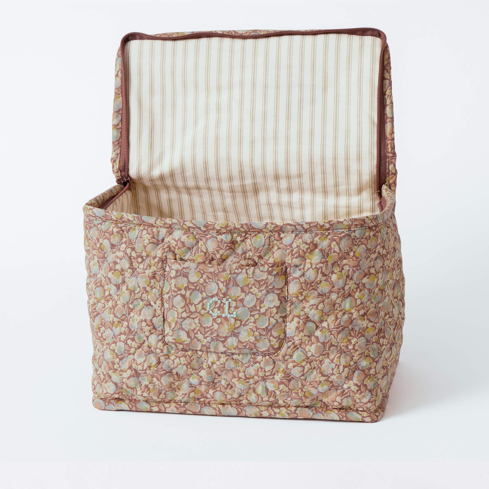 Beauty/Toiletry Bag in Sienna