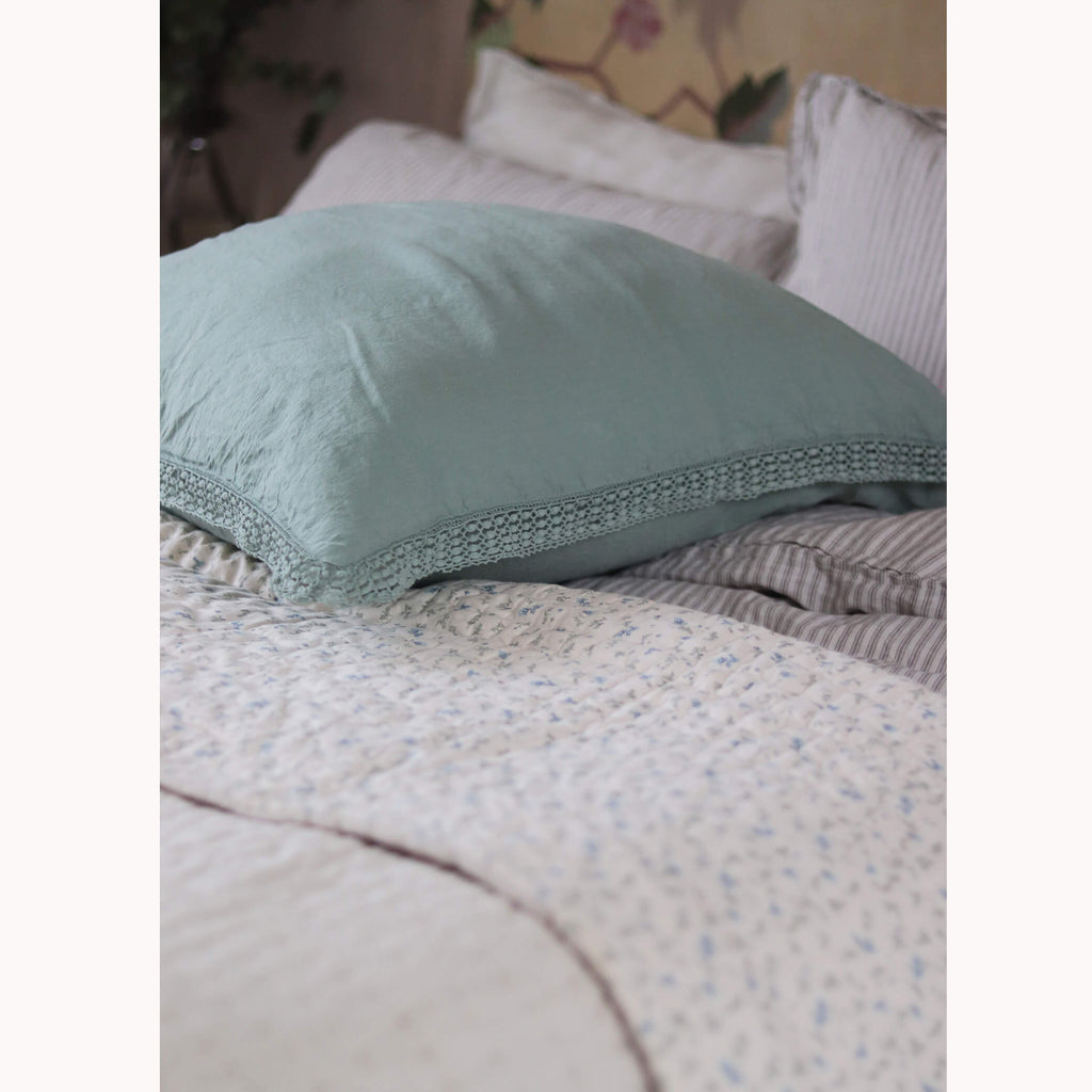 Washed Linen Cotton  Oxford Pillowcase with Lace Edge - Celedon Green
