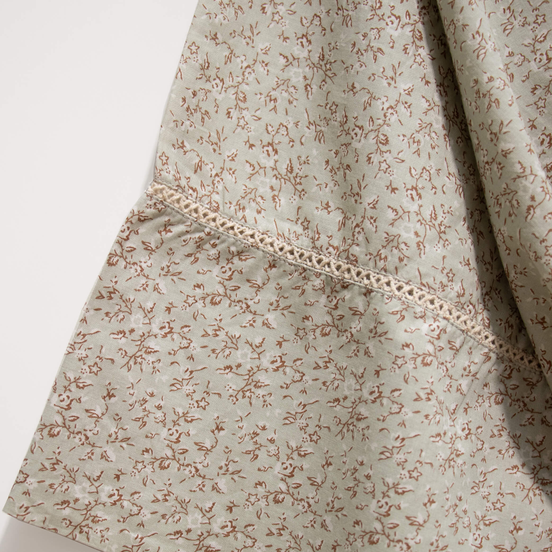 Elodie Embroidered  Women's Kimono