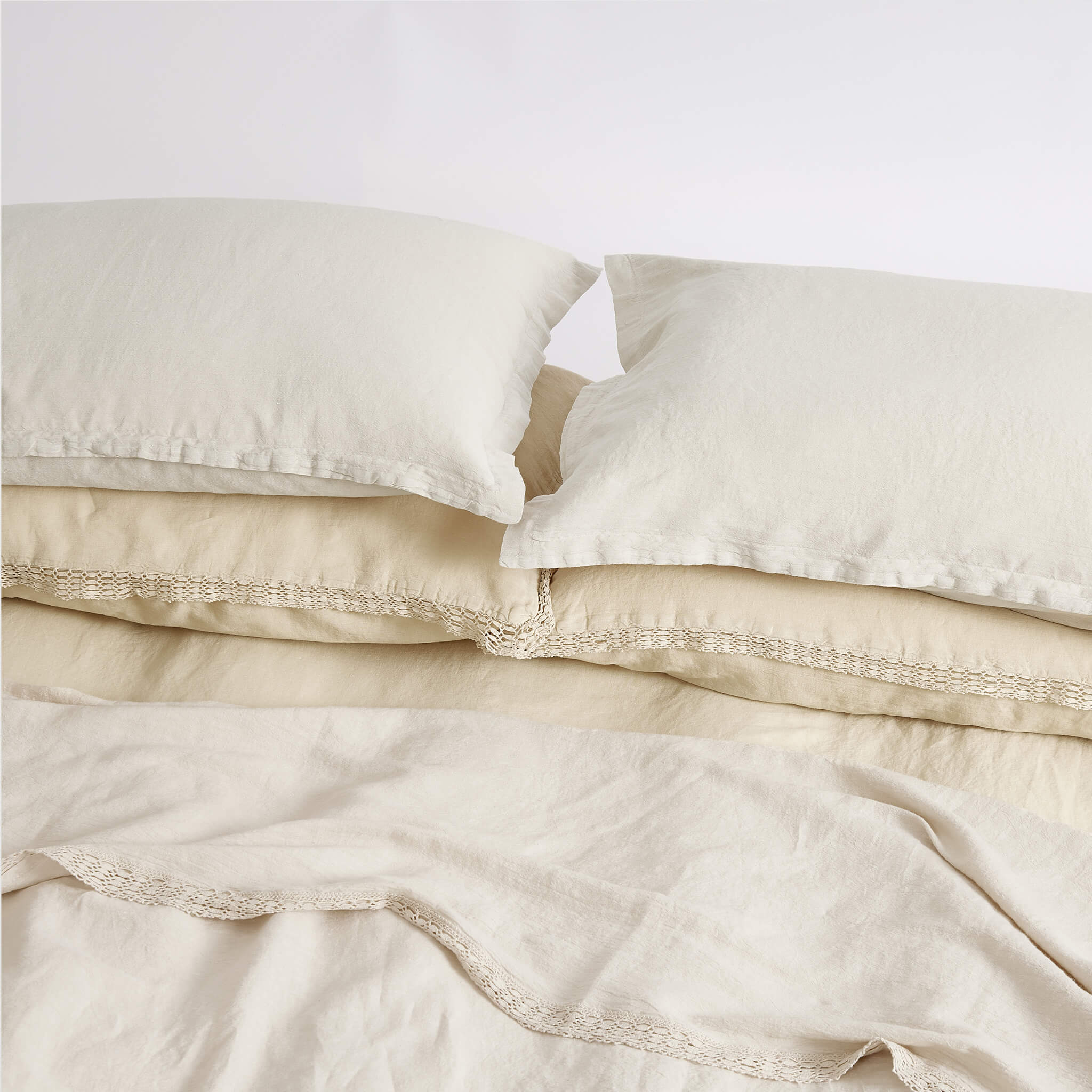 Washed Linen Cotton  Oxford Pillowcase with Lace Edge - Sandstone