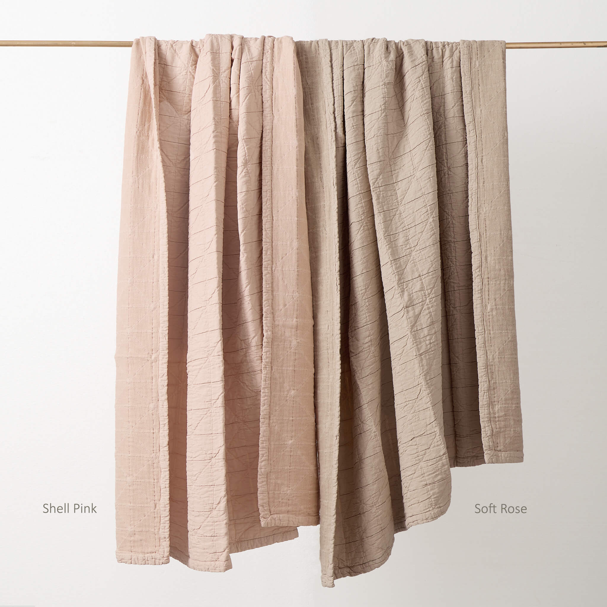 Diamond Soft Organic Cotton Blanket - Soft Rose
