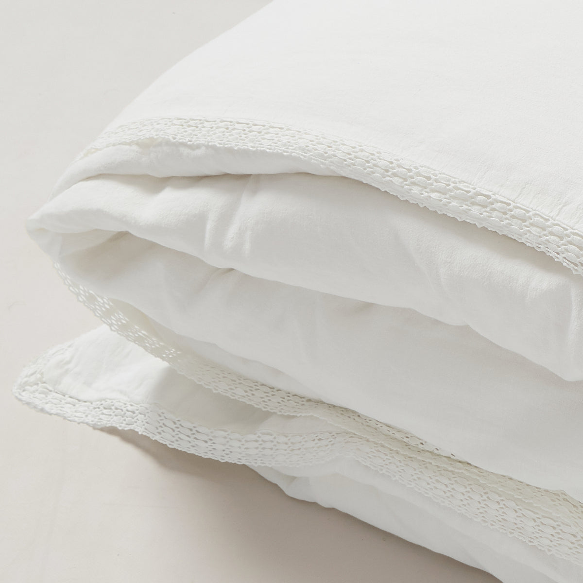 Washed Linen Cotton Duvet Cover with Lace Edge - White